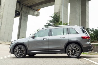 Hong Kong, Çin 31 Mayıs 2022: Mercedes-Benz EQB 250 MPV 2022 Test Sürüşü Günü 31 Mayıs 2022.