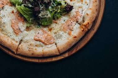 Pizza balığı, peynir, fast food, İtalyan.