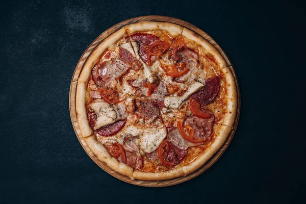 Pizza, peynir, fast food, İtalyan.