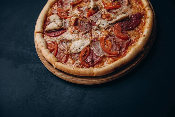 Pizza, peynir, fast food, İtalyan.