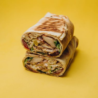 Shawarma peynirli pide fast food eti 