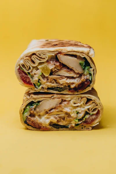 Shawarma peynirli pide fast food eti 