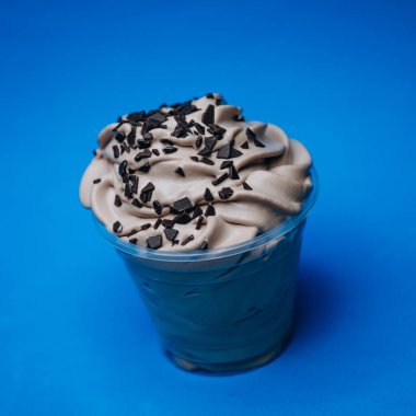 Dondurma tatlı, parlak, renkli yiyecekler.