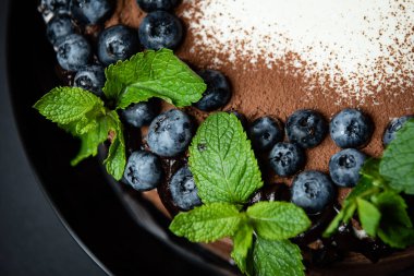 cake pie berries blueberry mint cooking