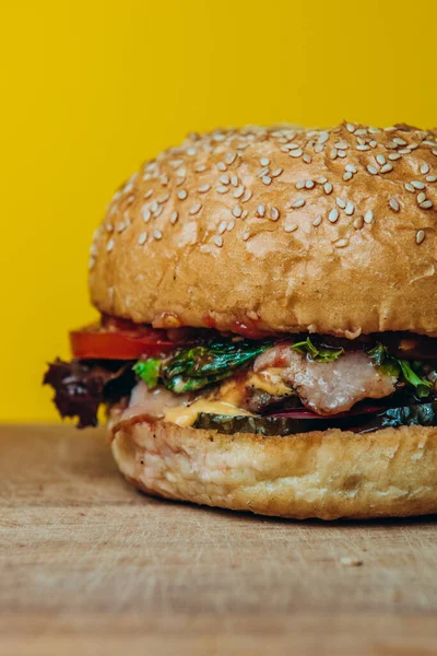 burger meat cheese fast food sandwich lunch meal