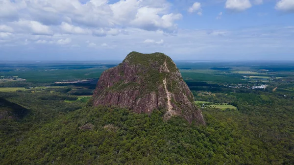 cam ev dağlarının havadan görünüşü