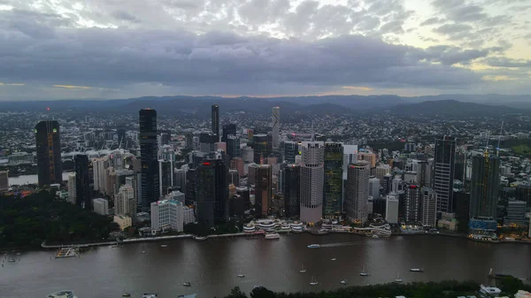 Brisbane ufuk çizgisinin havadan görüntüsü
