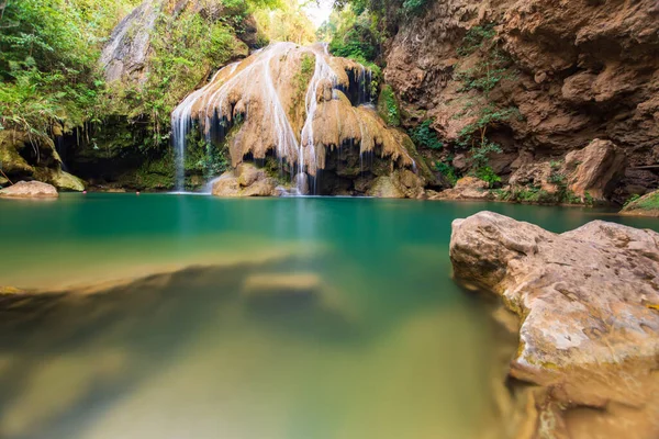 泰国Lamphun省泰国北部国家公园的瀑布 — 图库照片