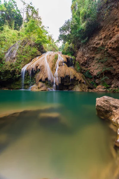 泰国Lamphun省泰国北部国家公园的瀑布 — 图库照片