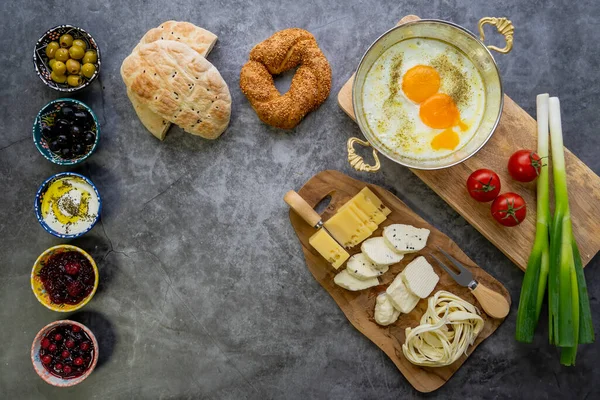 Flat Lay Organic Fresh Delicious Traditional Turkish Breakfast Table — Photo