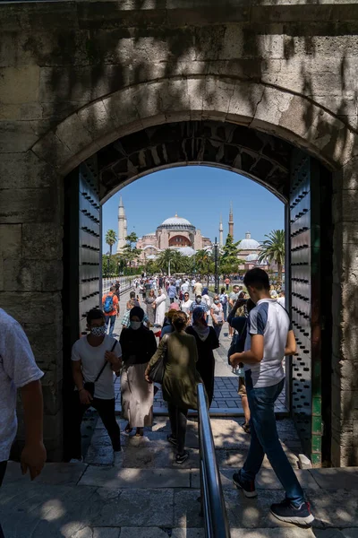 Från Ingången Till Blå Moskén Som Visar Hagia Sophia Heliga — Stockfoto
