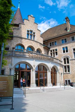 Zürih Ulusal Müzesi gündüz vakti