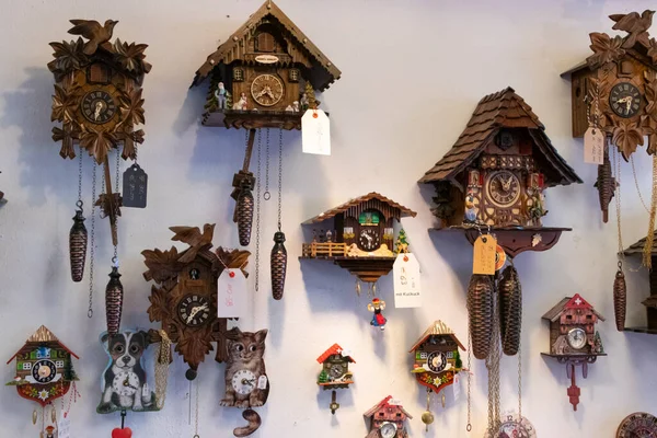 Different Swiss Cuckoo Clock Wall Selling — Stock Photo, Image