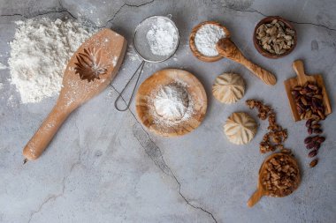 Bayramda farklı bir çeşit fırında pişmiş Fevkalade Kahk Kurabiyesi. 