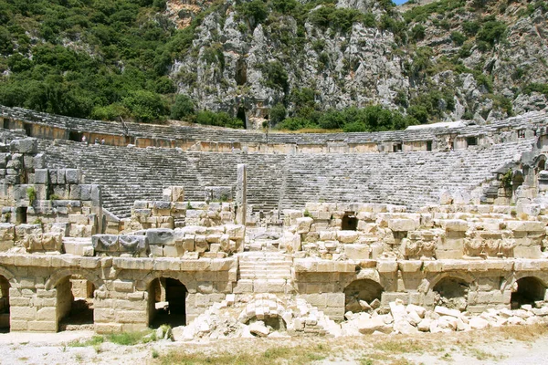 Ruinen Eines Antiken Griechisch Römischen Amphitheaters — Stockfoto