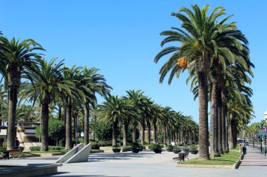 Walk along Salou's seaside promenade