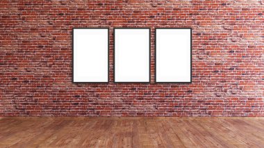 Üç tane dikey çerçeve 3D, ahşap zemini olan kırmızı tuğla bir galeri duvarında..