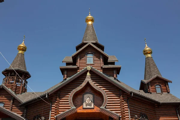 Iglesia Ortodoxa Contra Cielo Azul Concepto Religión Viajes Arquitectura —  Fotos de Stock