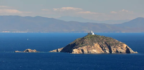 Palmaiola Island Mediterranean Sea Piombino Elba Lighthouse — 스톡 사진