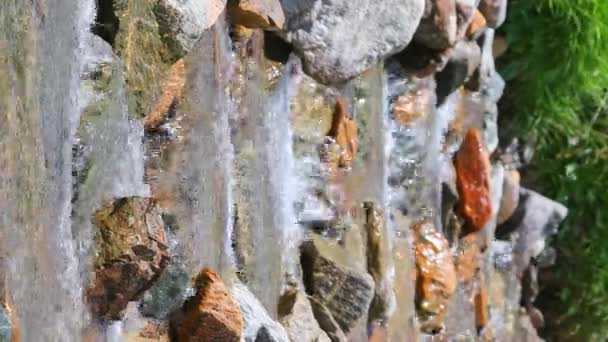 Bersihkan Transparan Segar Kecil Gunung Kaskade Sungai Video — Stok Video