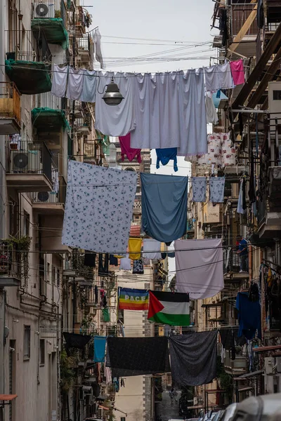 Laundry Flags Hanging Clotheslines Narrow Street Historic Centre Naples Italy — Stock Photo, Image