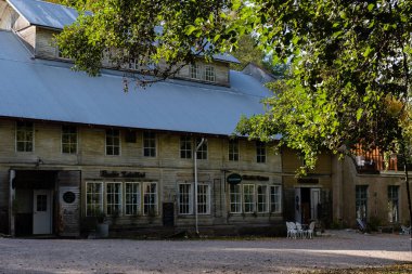 Mathildedal, tarihi sahil köyü. Küçük el işi işleri yapan. Salo, Finlandiya 'da.