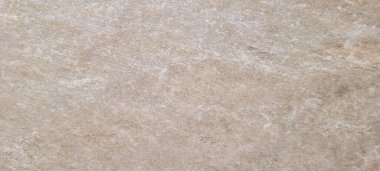 Koyu arkaplan, kırsal doku, gri ve yanmış çimento tonlarıyla.