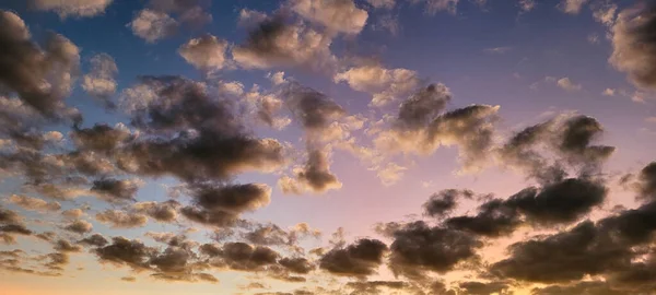 Bild Eines Bunten Himmels Mit Dunklen Wolken Späten Nachmittag Brasilien — Stockfoto