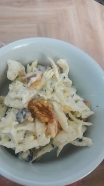 Akşam yemeğinde ev yapımı yemeğin gastronomik görüntüsü