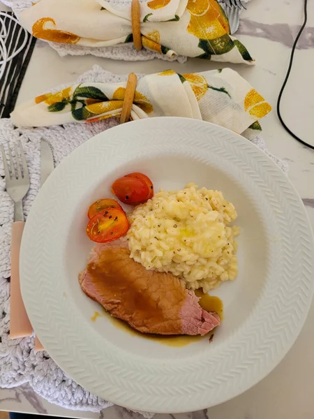 Гастрономический Образ Домашнего Блюда Ужином — стоковое фото