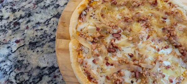 Homemade Homemade Pizza Pasta Made Family Recipe Stuffed Bacon Onion — Foto Stock