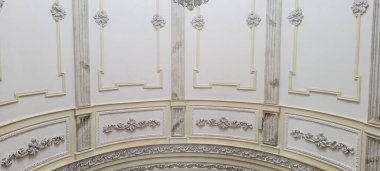 white and gold wall decoration golden background of portuguese crown rose