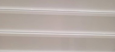 Soyut panelde koyu damarları olan rustik ahşap arkaplanı aydınlat