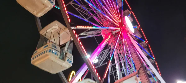 Roda Gigante Carrossel Parque Diversões — Fotografia de Stock