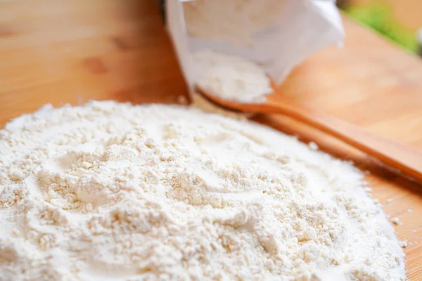 Flour Wooden Spoon — Stock Photo, Image