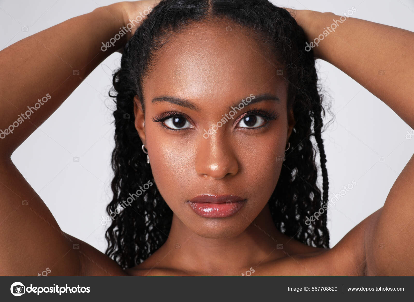 Close-up of African American woman poses indoor. Body and skin care.  Isolated. Stock Photo by ©facereader.images.gmail.com 567708620