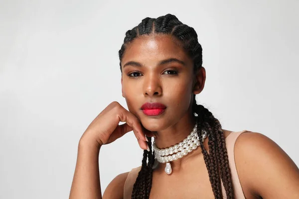 African American Young Woman Long Dark Braids Posing Indoor Mock — Stock Fotó