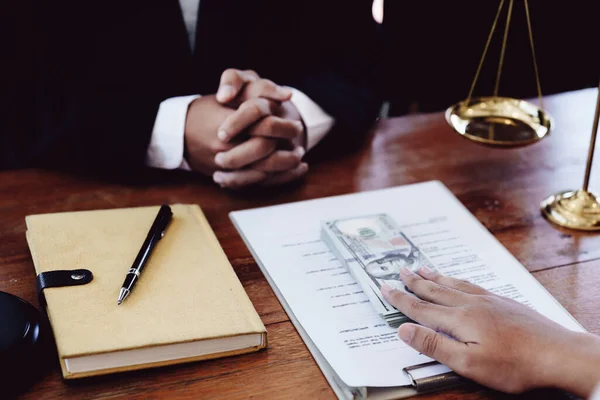 Pagamento Fraudulento Entre Advogado Cliente — Fotografia de Stock