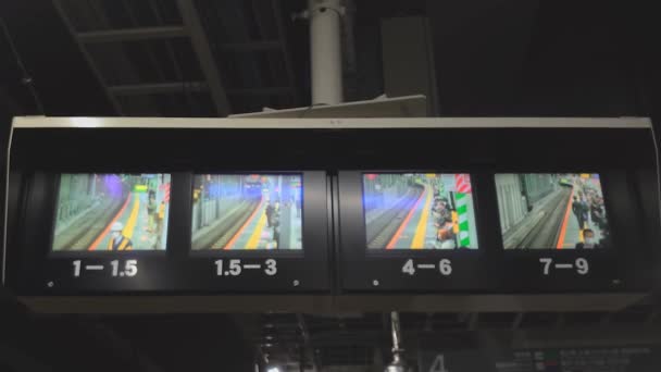 Електронна Дошка Залізничному Вокзалі Японії — стокове відео