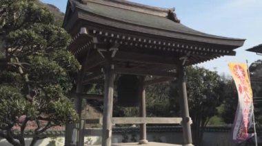 Japon Tapınağının büyük çanı