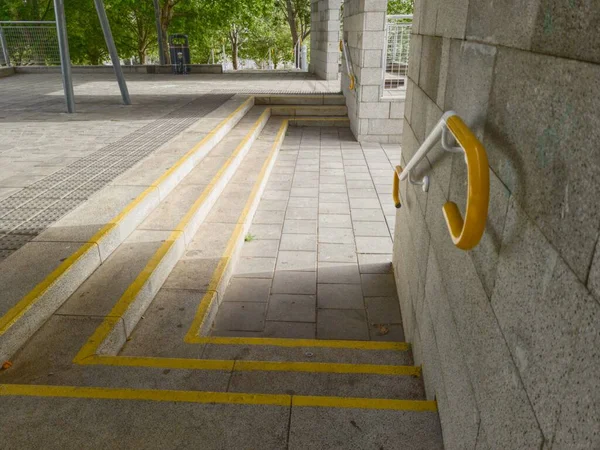 Modern Wide Stairs Park — Stock Photo, Image