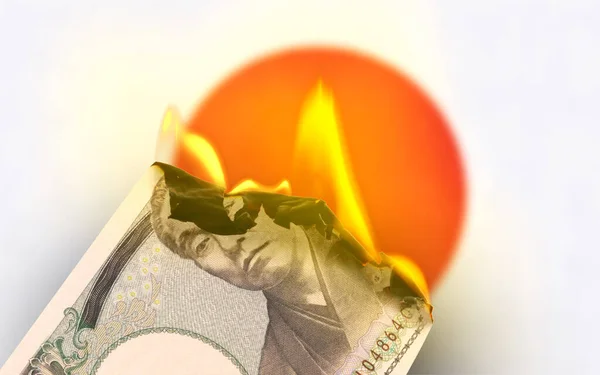 Burning 10000 Yen Banknote — Photo