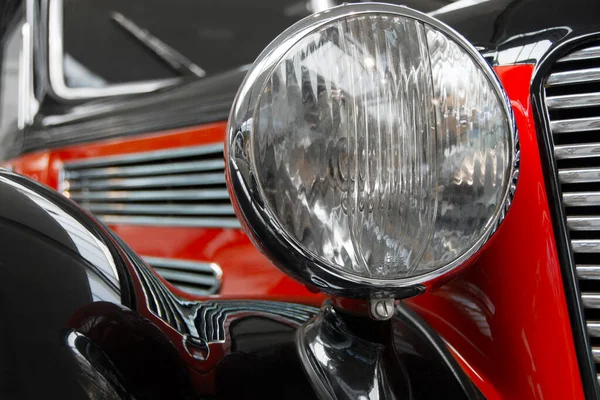 Close Detail Image Restored Classic Cars Red Black Paintwork — Stock Photo, Image