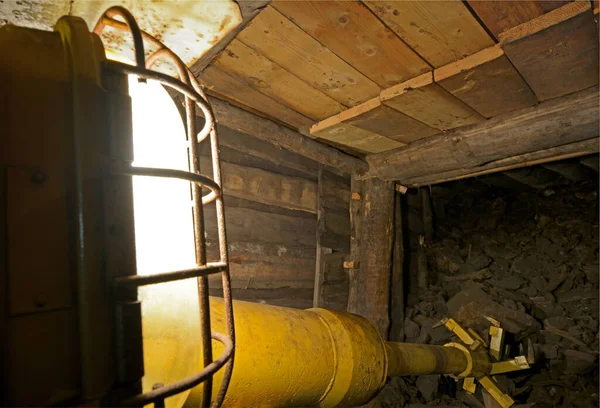 Escavatore Carbone Che Lavora Nella Miniera — Foto Stock