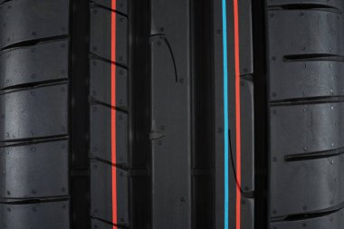 Yeni yaz araba lastiğinin profil resmi