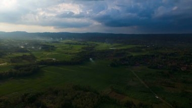 Kırsal bölgenin havadan görünüşü