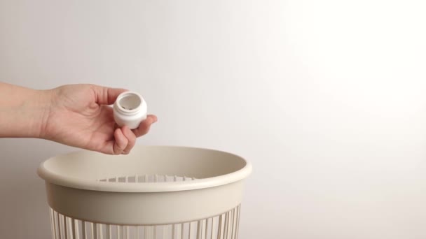 Medicines Disposed Landfill Disposal Recycling — Vídeos de Stock