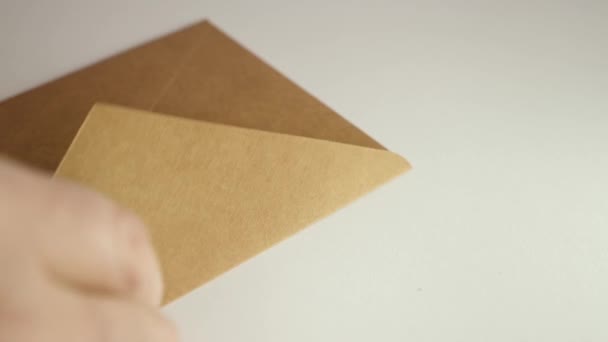 茶色の封筒の中のドル紙幣 賄賂の提供 — ストック動画