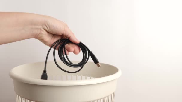 Usb Cable Disposed Landfill Disposal Recycling — Stok video