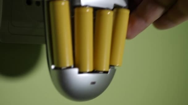 Proceso Carga Baterías Tipo Fuente Alimentación Autónoma Para Electrodomésticos — Vídeos de Stock